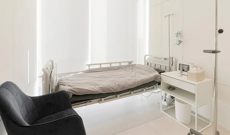 Recovery room